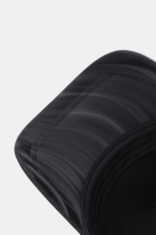 Šiltovka Armani Exchange čierna XW001511.AF16211