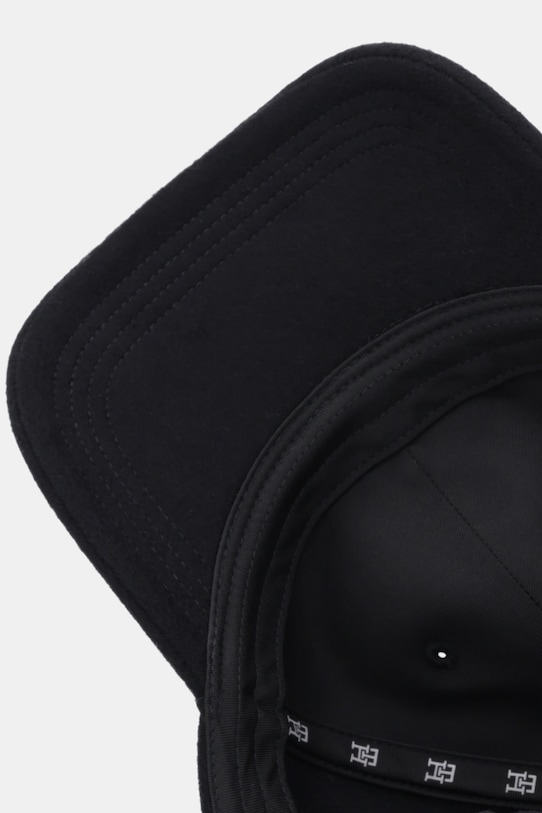 Vlnený šilt Tommy Hilfiger čierna AW0AW17773