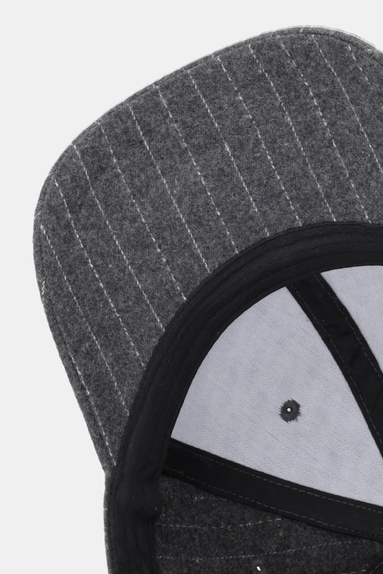 Morgan czapka z daszkiem z domieszką wełny szary 5CAPRI