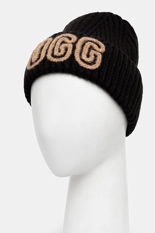 UGG czapka z domieszką wełny CHUNKY 102345 czarny AW25