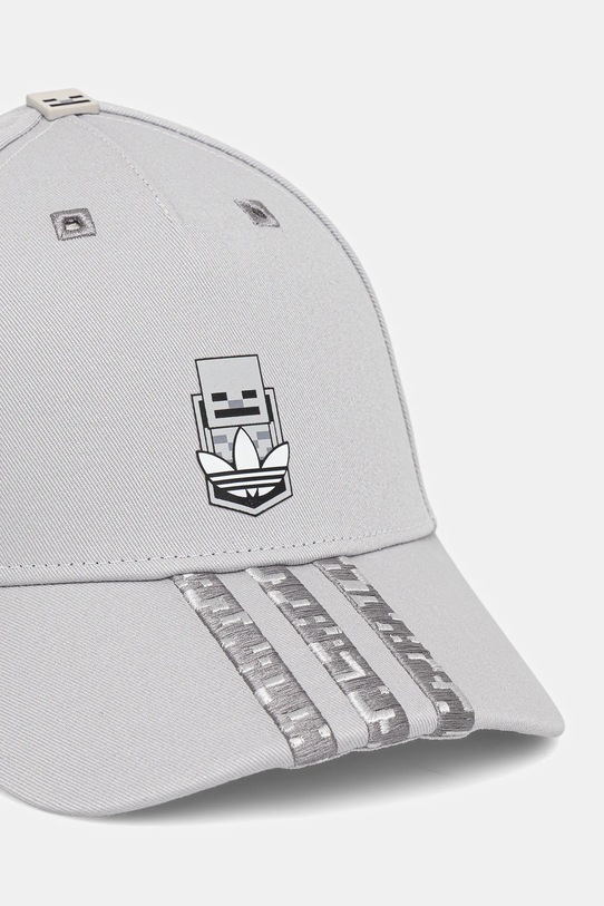 adidas Originals czapka z daszkiem bawełniana dziecięca MINECRAFT JW2982 szary AW25