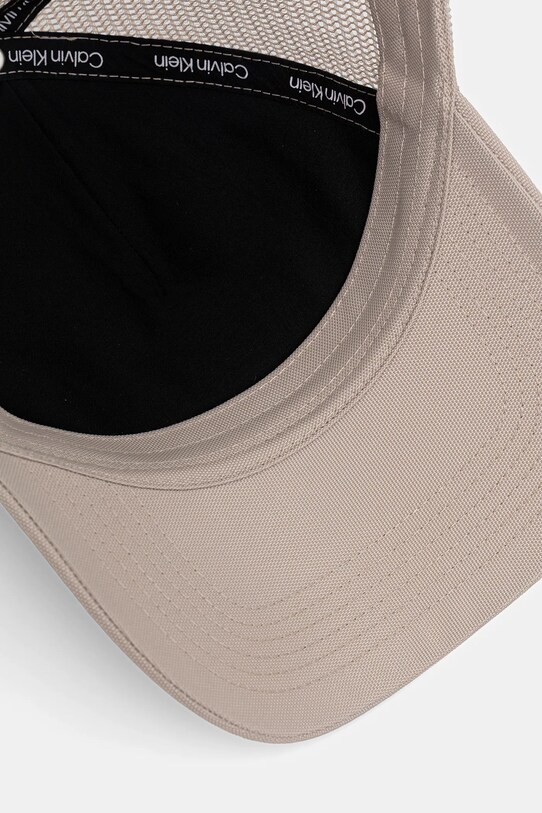 Кепка Calvin Klein бежевый LV04D5025G