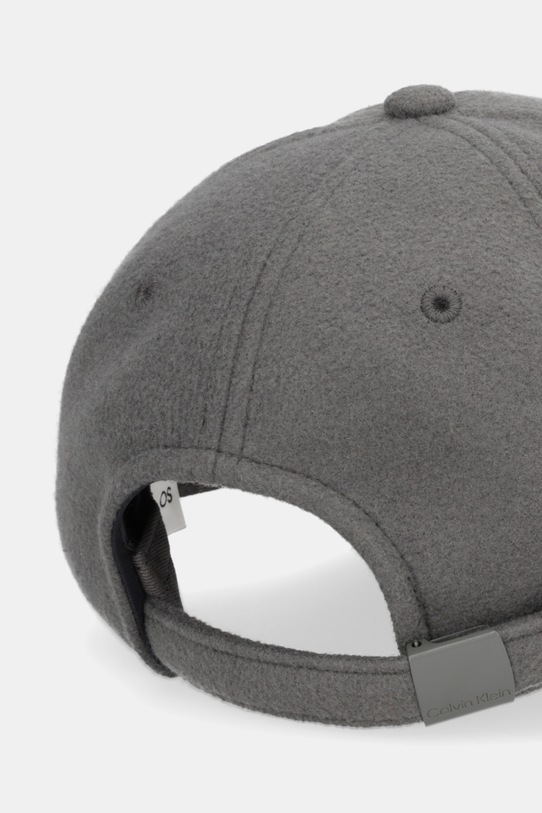 Dodaci Kapa sa šiltom Calvin Klein LV04D5054G siva