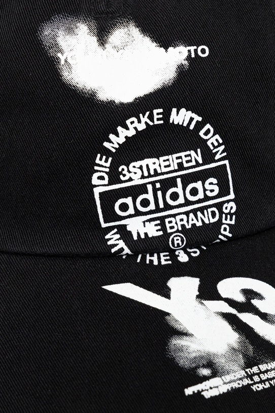 Y-3 czapka z daszkiem bawełniana Graphic KC3339 czarny AW25