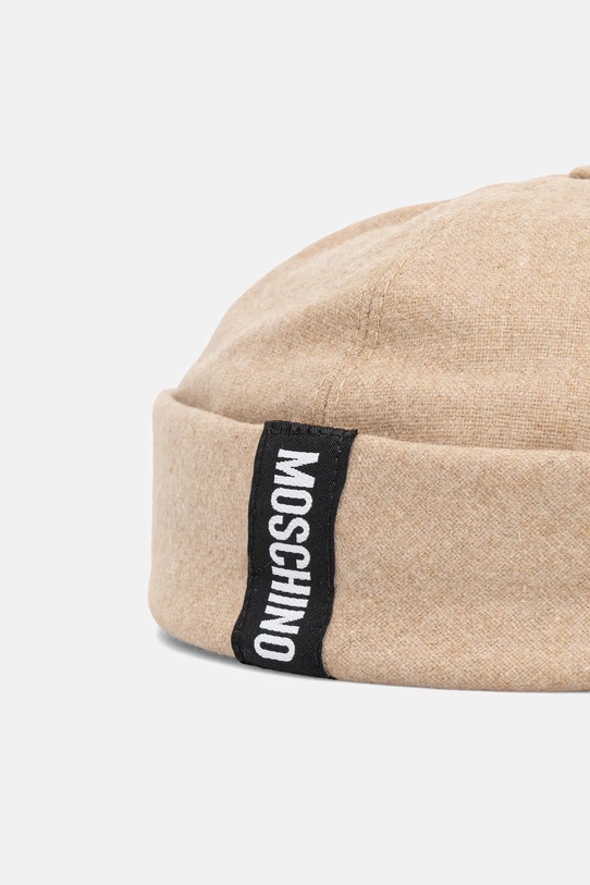 Kapa z volno Moschino M5864.60802 bež AW25