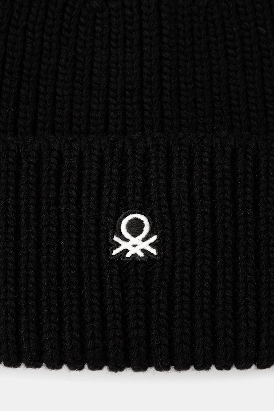 Akcesoria United Colors of Benetton czapka z dodatkiem wełny 12PAUA00X czarny