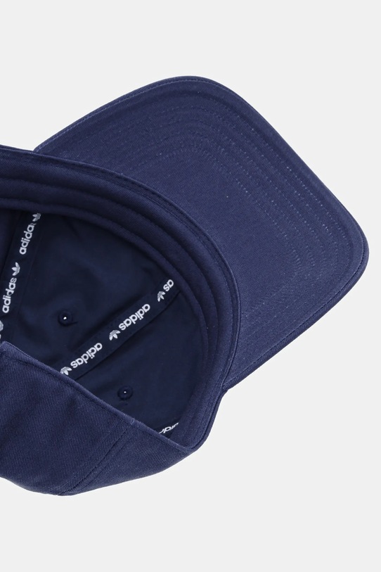Βαμβακερό καπέλο του μπέιζμπολ adidas Originals σκούρο μπλε JV7391