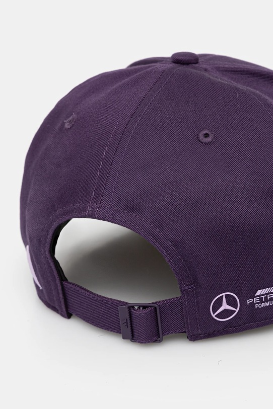 Doplnky Bavlnená šiltovka adidas x Mercedes JZ2547 fialová