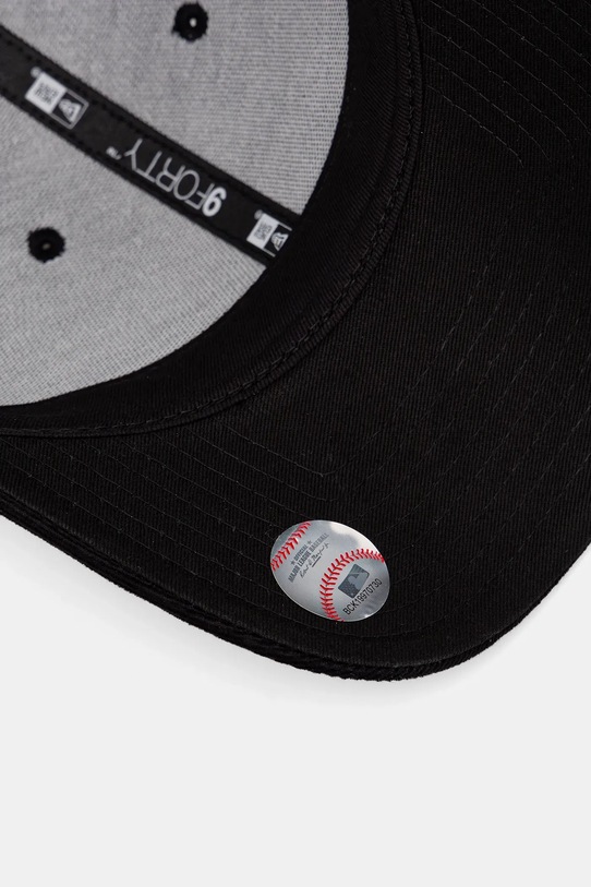 New Era czapka z daszkiem sztruksowa 0 czarny 60691112