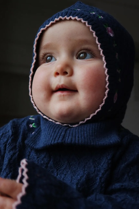 Kojenecká kukla s příměsí kašmíru Konges Sløjd ROSIER BALACLAVA KS103970.9BYA námořnická modř