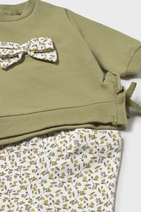 Комплект за бебета Mayoral Newborn зелен 2726.2N.Newborn.9BYA