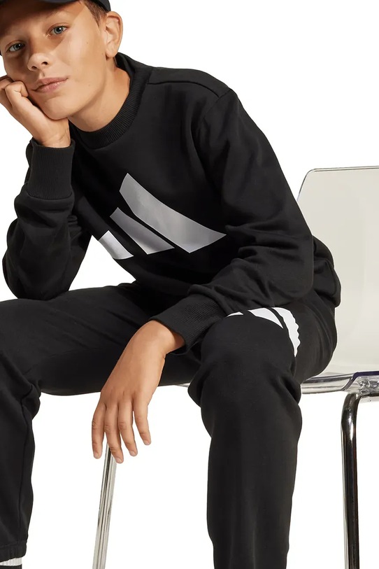 Детский спортивный костюм adidas JD2098