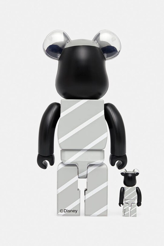 Dekorativní figurka Medicom Toy HAT.AND.PONCHO.100.400 bílá AW25