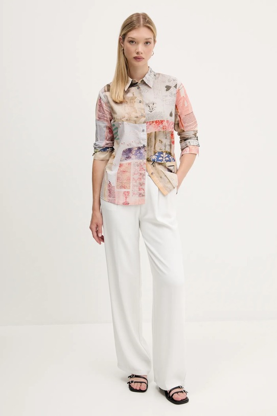Bavlněná košile Desigual PHOTOPOST 25WWCW18 béžová AW25