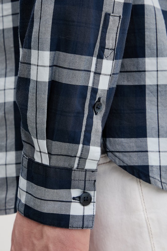 Fred Perry koszula bawełniana M1742 granatowy