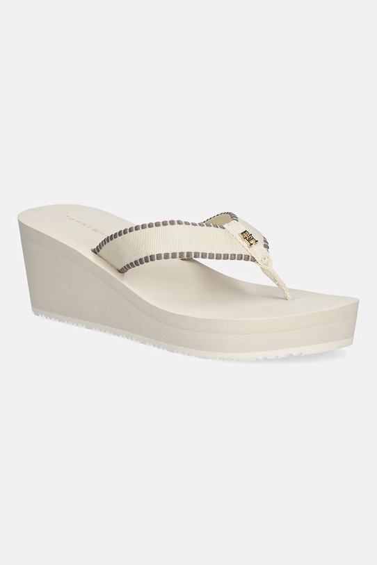 Tommy Hilfiger japonki WEDGE BEACH SANDAL 5-8 cm beżowy FW0FW08738