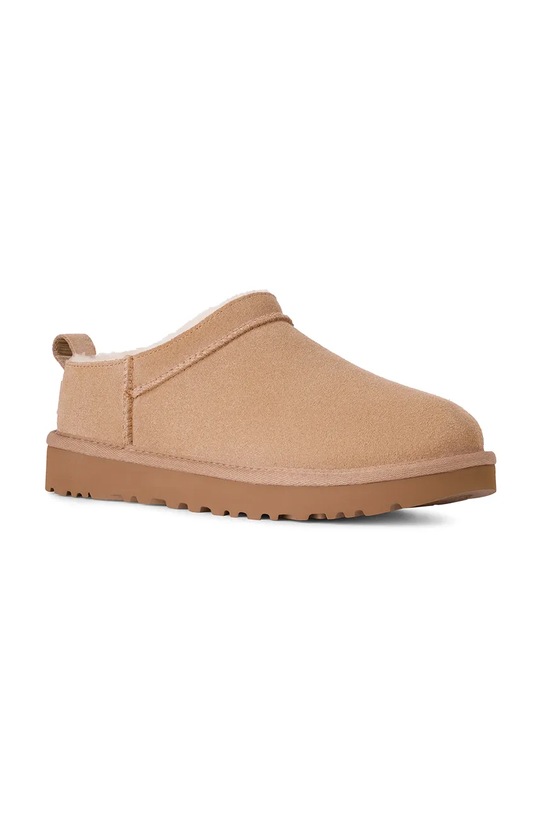 UGG kapcie zamszowe Classic Micro 1173891.SAN beżowy AW25