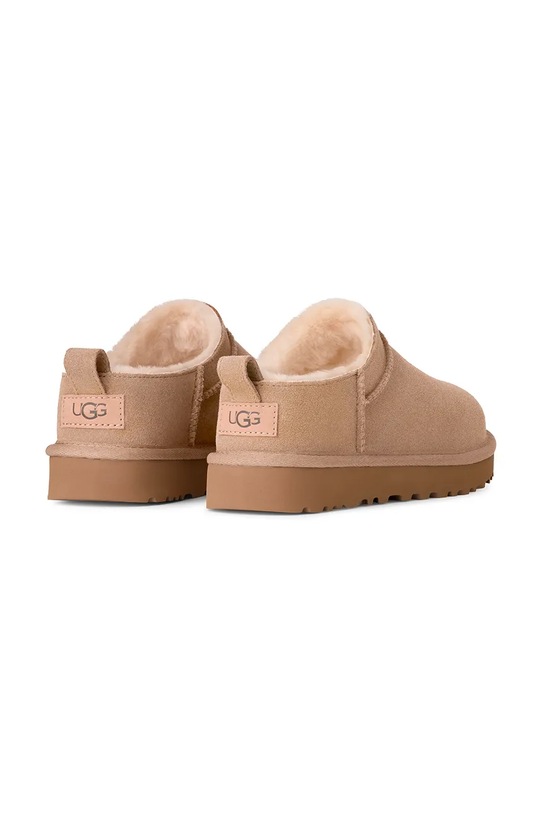 Obuwie UGG kapcie zamszowe Classic Micro 1173891.SAN beżowy