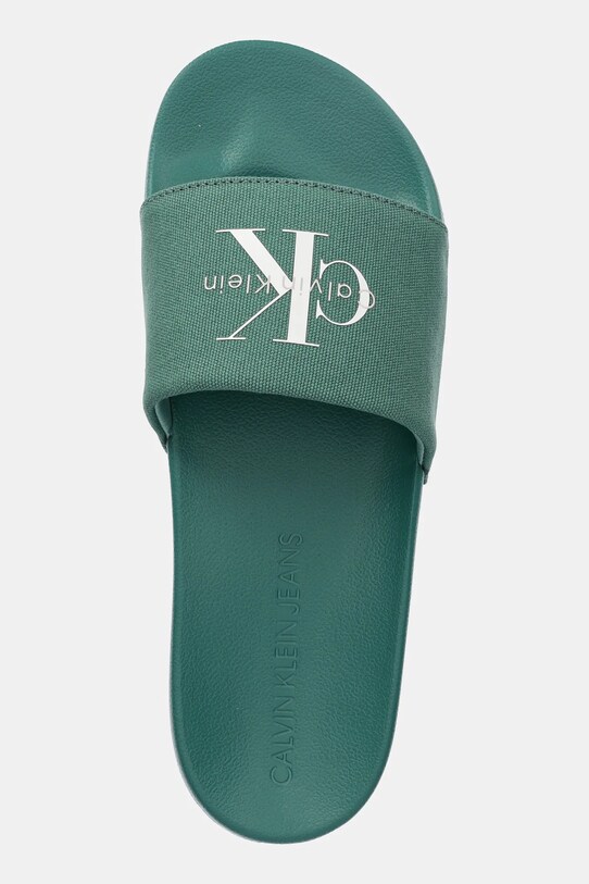 Šľapky Calvin Klein Jeans SLIDE MONOLOGO CV zelená YM0YM01367