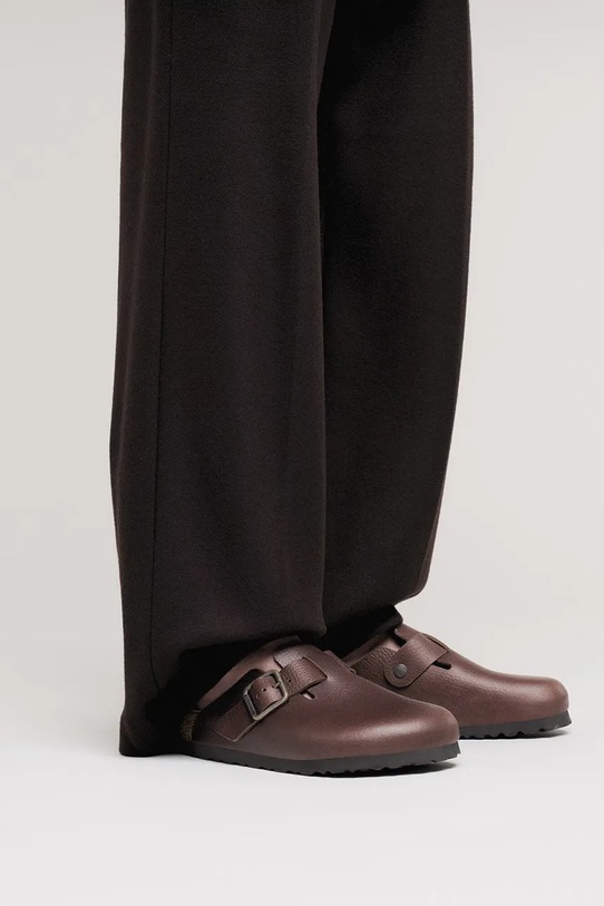 Birkenstock klapki skórzane Boston Vintage Wood Wire Buckle 1030703