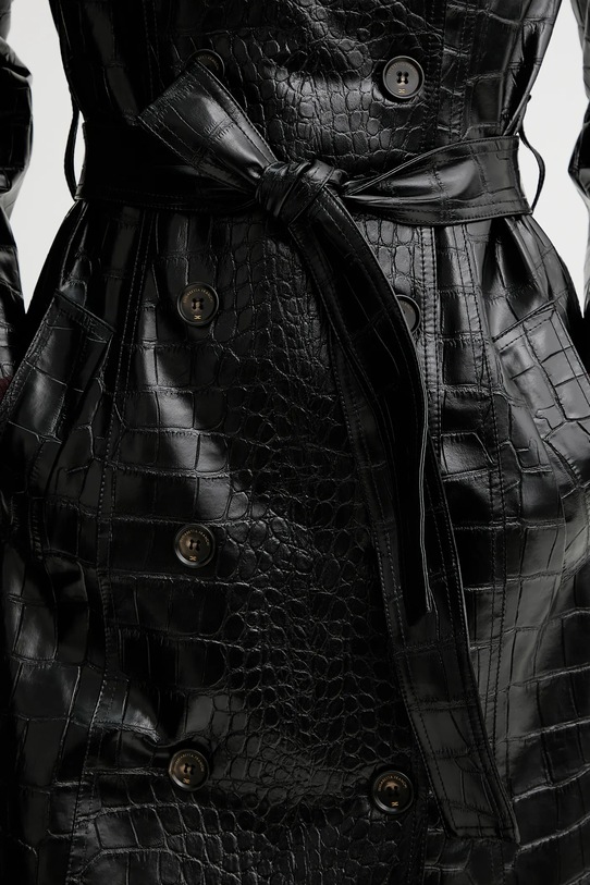 Elisabetta Franchi płaszcz SP00358E2 czarny