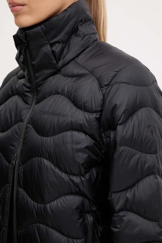 Пухова куртка Peak Performance HELIUM чорний G79850