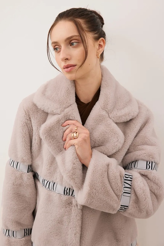 Bizuu płaszcz FLORENCE FLORENCE.BEZOWY beżowy AW25