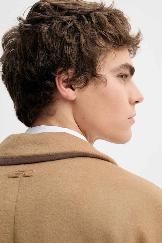 Kabát s prímesou vlny Calvin Klein LV04LD900G hnedá