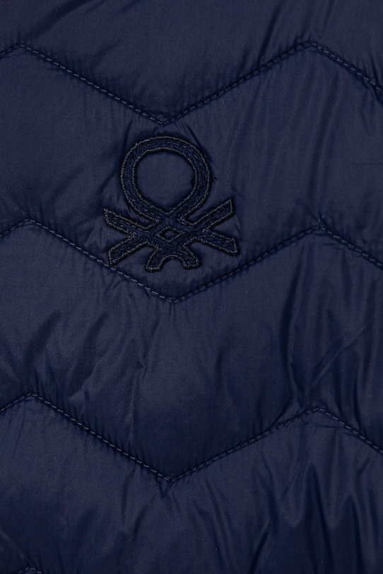 Chlapec Detská bunda United Colors of Benetton 2TWDCN04V.G.Reprop.9BYA tmavomodrá