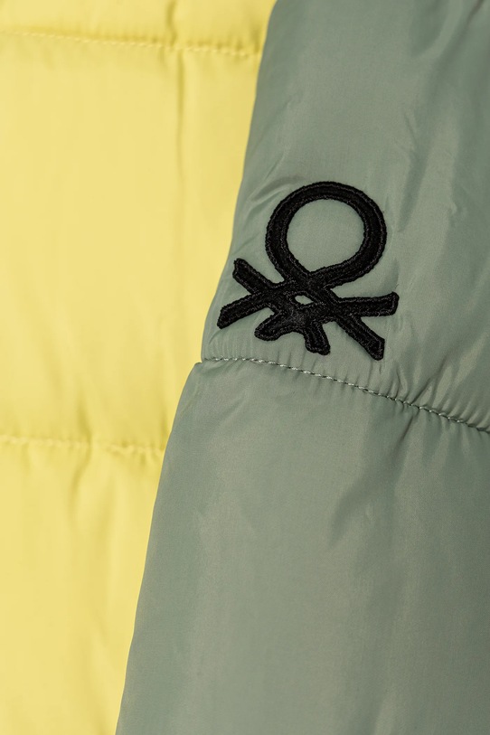 Мальчик Детская куртка United Colors of Benetton 2WU0CN06N.G.seasonal зелёный