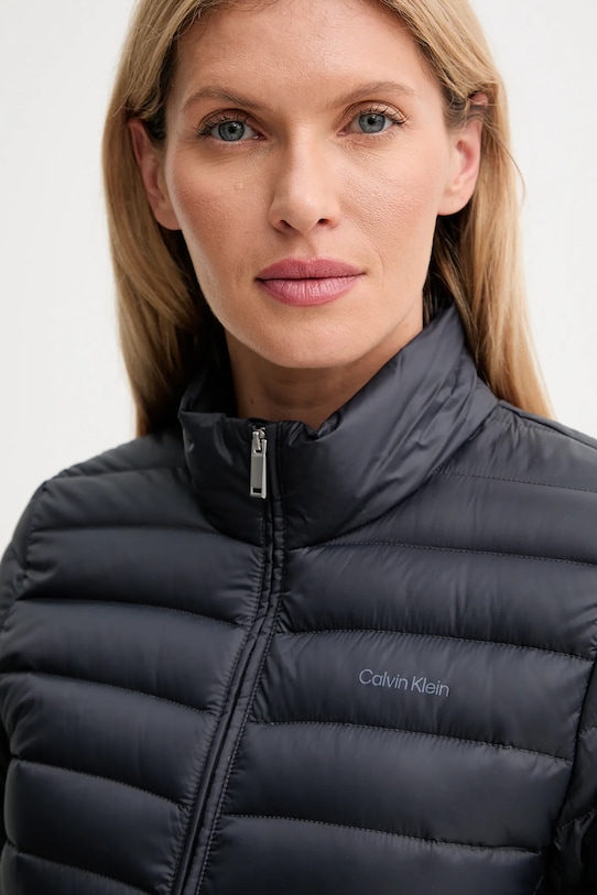 Μπουφάν με επένδυση από πούπουλα Calvin Klein σκούρο μπλε LV044C513G