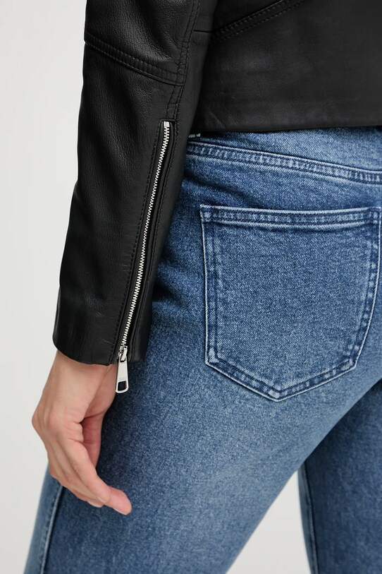 Usnjena jakna BOSS Orange 50545625 črna