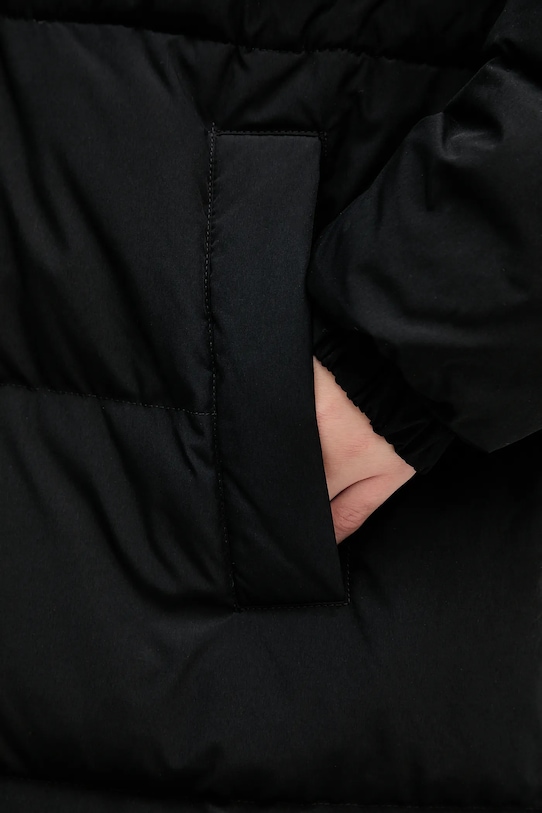 United Colors of Benetton kurtka puchowa 22T6DN087 czarny