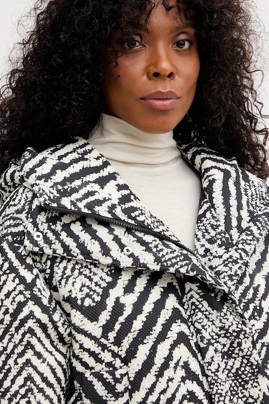 BOSS kurtka 50550363 czarny