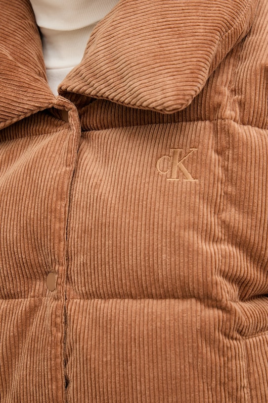 Μπουφάν από κοτλέ πουπουλένιο ύφασμα Calvin Klein Jeans LV044D527G καφέ
