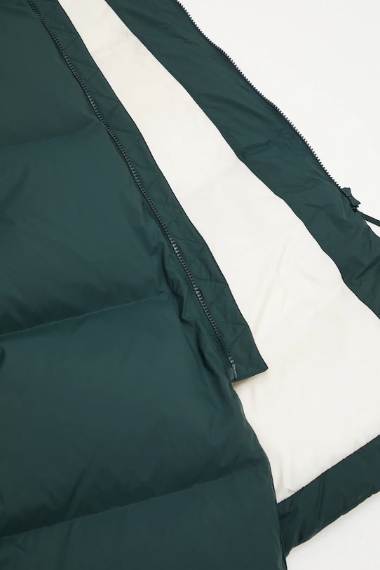 Пухова куртка Lacoste BF9001