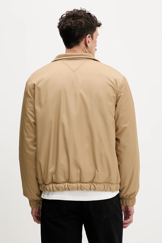 Odzież Tommy Jeans kurtka DM0DM21936 brązowy