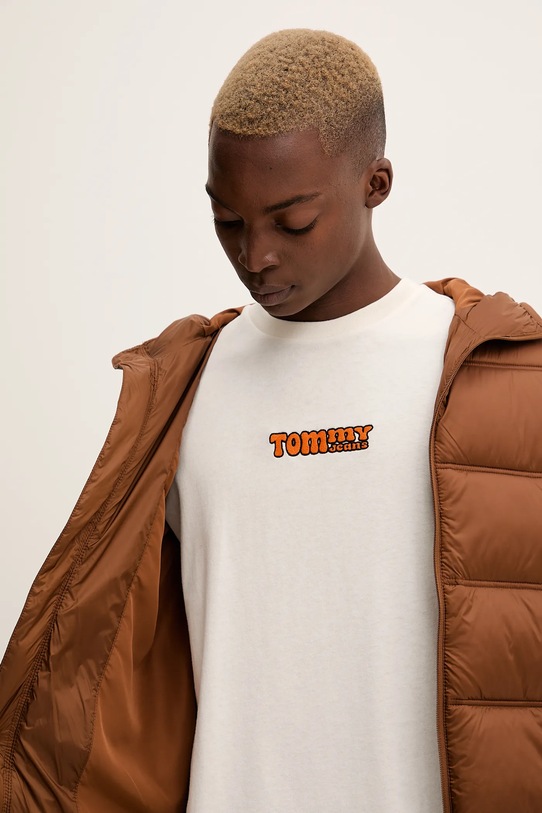 Куртка Tommy Jeans DM0DM22044 коричневий