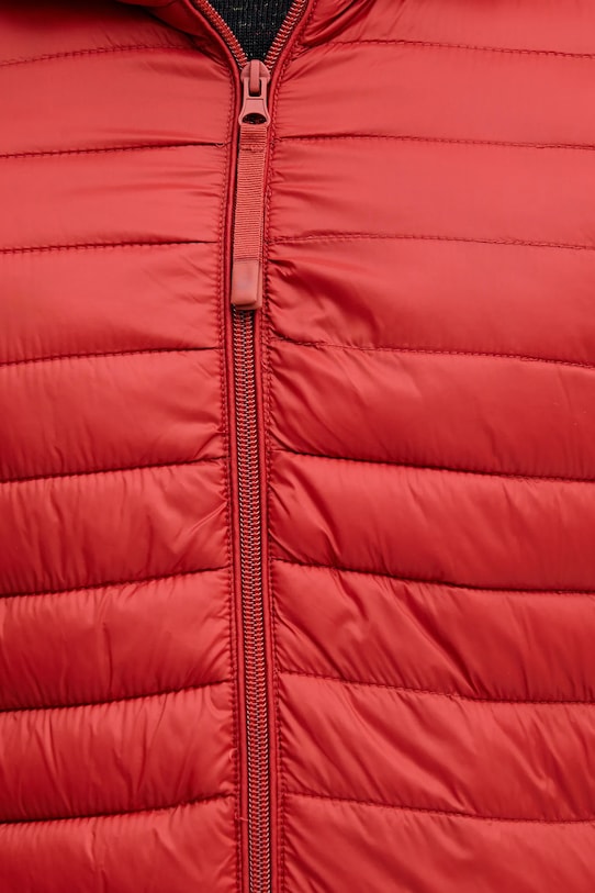 United Colors of Benetton kurtka 2TWDUN06I czerwony