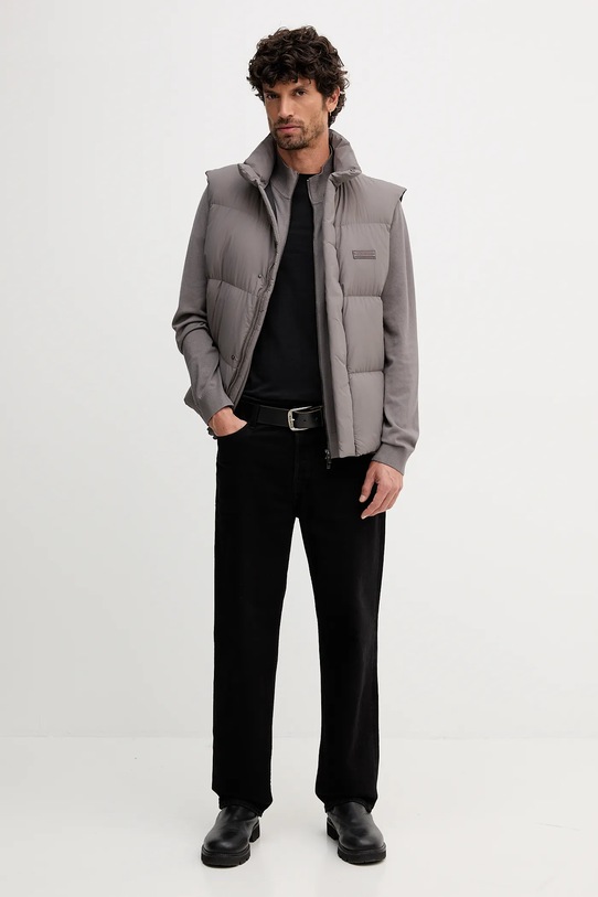 Armani Exchange bezrękawnik puchowy XM001100.AF16340 szary AW25