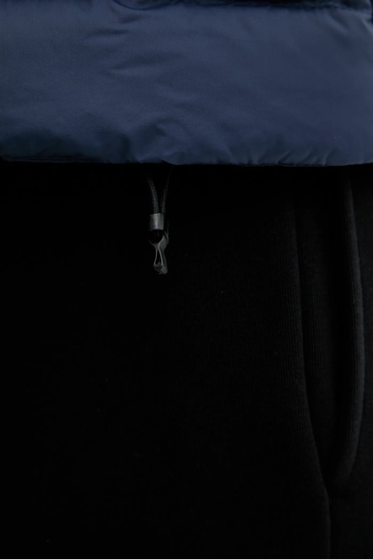 Péřová bunda The North Face Classic Down NF0A8D1U8K21