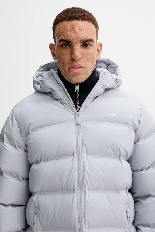 Páperová bunda Calvin Klein LV04LD516G sivá