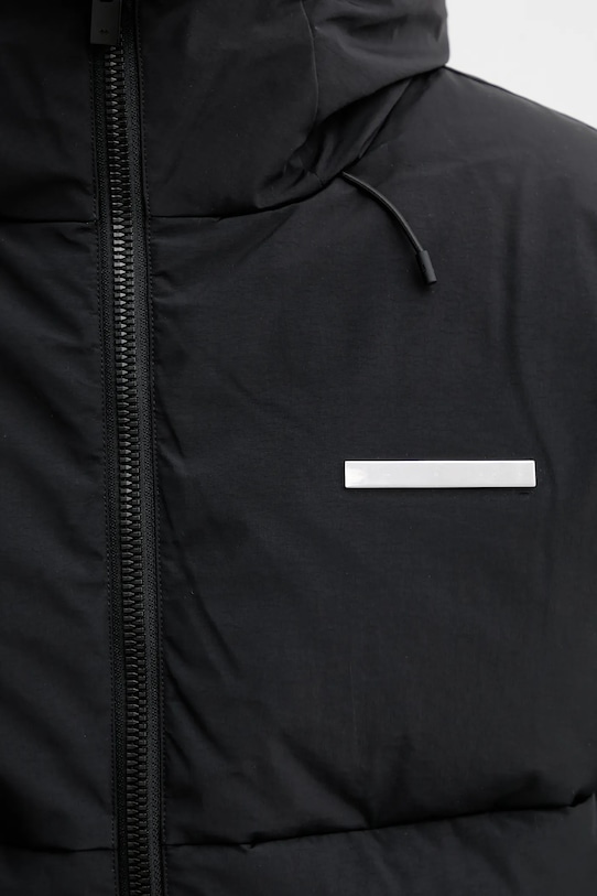 Heliot Emil pehelydzseki AW25.M.02.093.BLK01.CO fekete