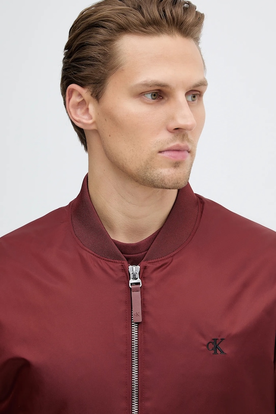Calvin Klein Jeans geacă bomber burgundia LV04RC526G