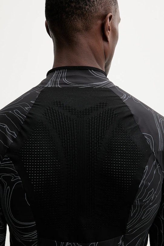 Compressport kurtka treningowa Hurricane Windproof czarny AJVM110