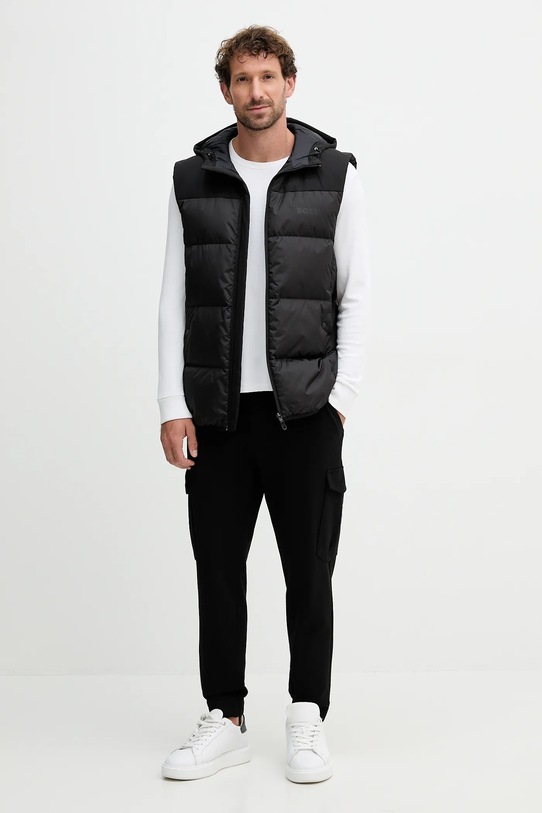 BOSS Green vestă de puf 50548711 negru AW25