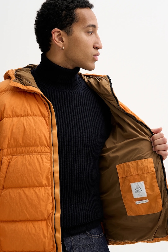 C.P. Company kurtka puchowa 19CMOW011A005904G