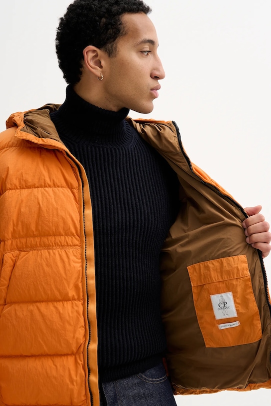 C.P. Company kurtka puchowa 19CMOW011A005904G