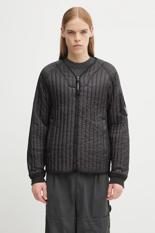 Bunda C.P. Company jemné zateplenie čierna 19CMOW051A110430A