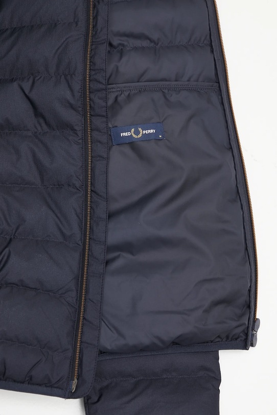 Bunda Fred Perry J8553 námořnická modř